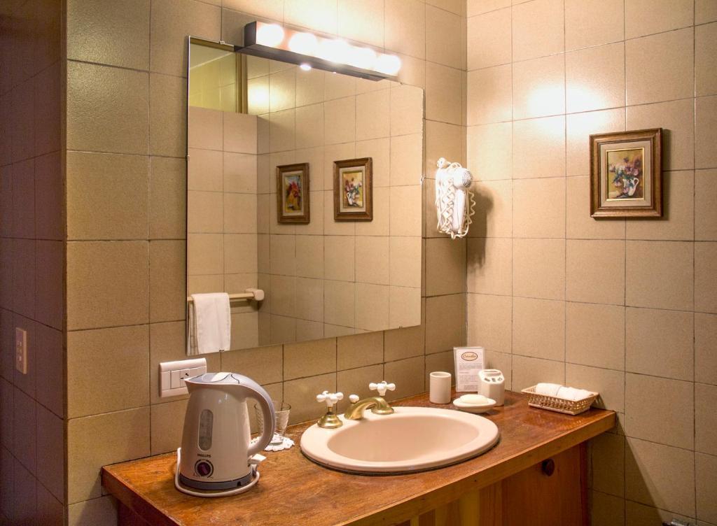 Hosteria Canela B&B Эскель Экстерьер фото
